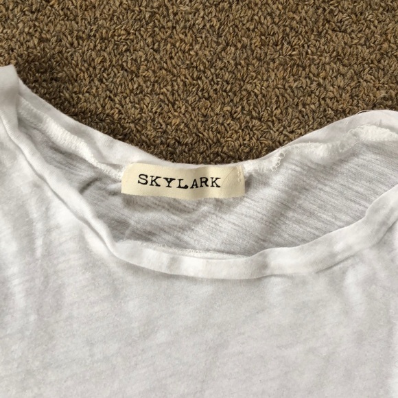 Skylark white tee - Picture 3 of 3